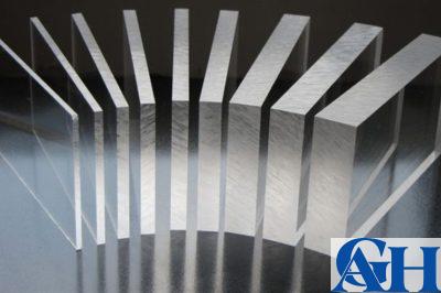 Tấm Nhựa Mica Màu Acrylic Giá Rẻ 3 Tam mica acrylic trong suot