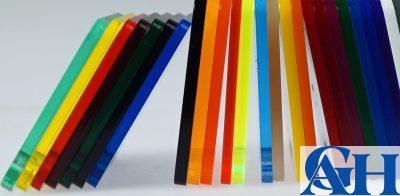 Tấm Nhựa Mica Làm Biển Quảng Cáo Đẹp Sang Trọng Cho Mọi Doanh Nghiệp 4 mica tam lam bang hieu quang cao